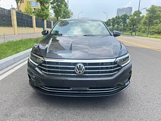 VOLKSWAGEN SAGITAR 2020