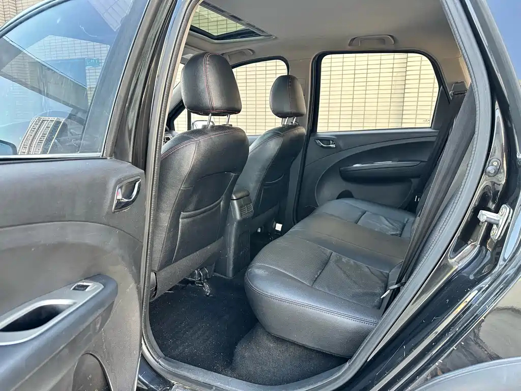 DONGFENG JOYEAR X5 2013