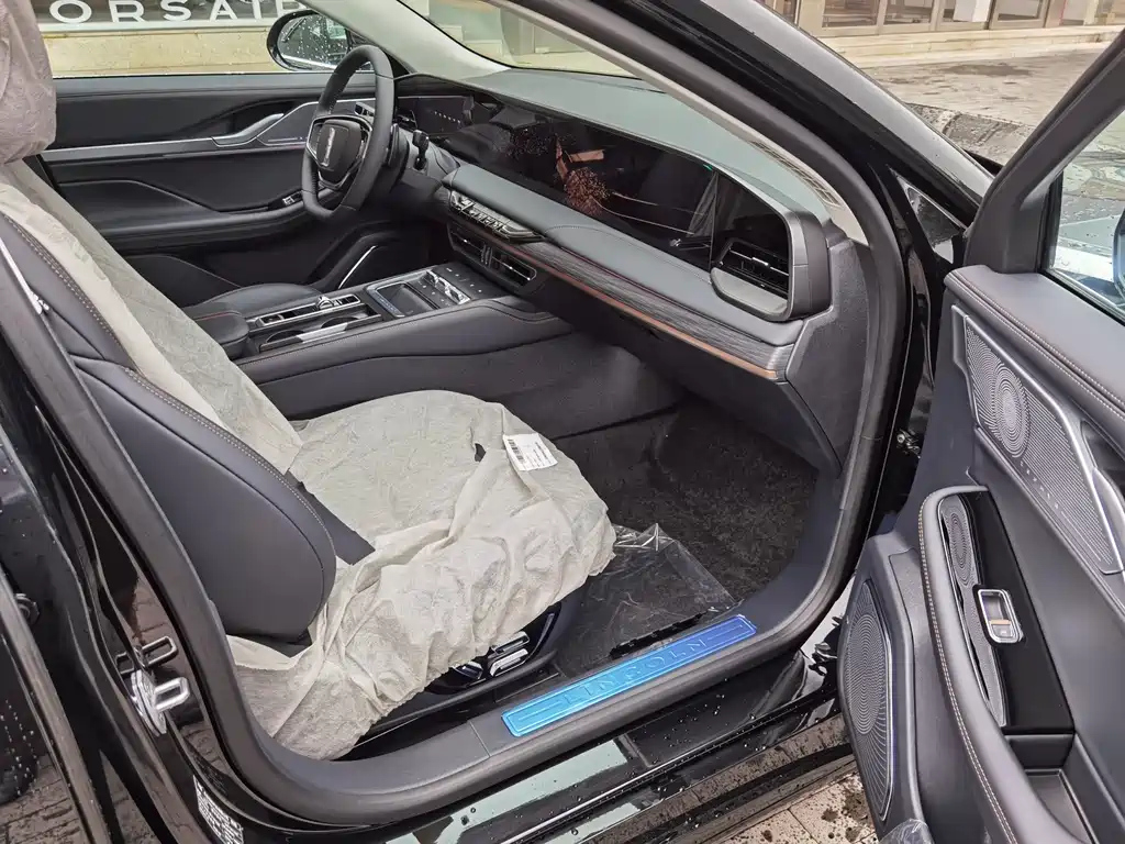 LINCOLN Z 2025