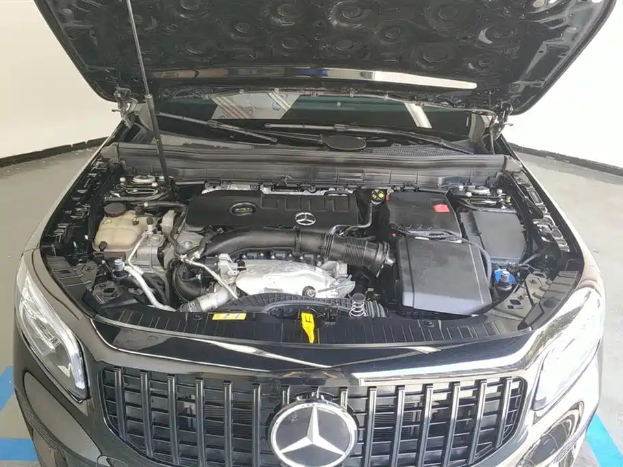 MERCEDES BENZ GLB 2022