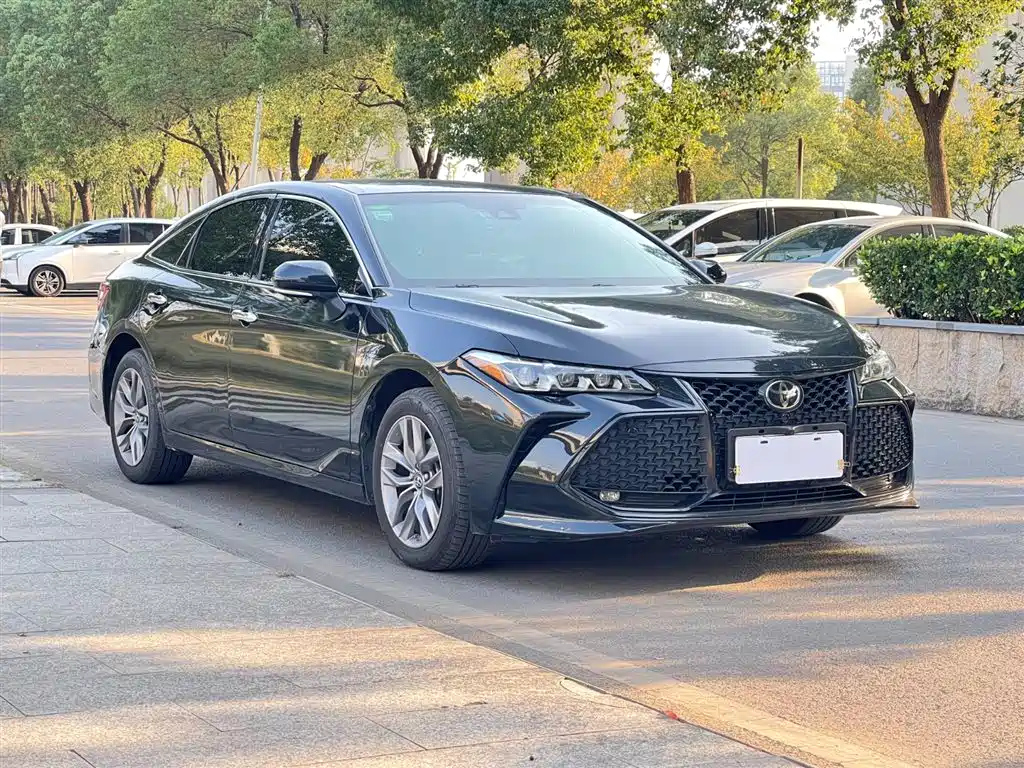 TOYOTA AVALON 2021