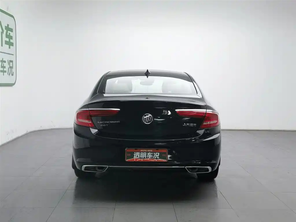 BUICK LACROSSE 2018