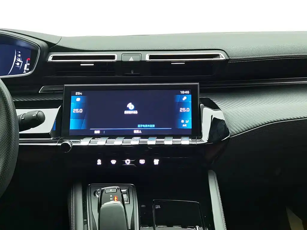 PEUGEOT 508 2021
