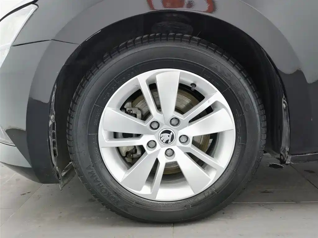 SKODA SUPERB 2018