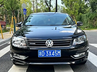 VOLKSWAGEN PASSAT 2014