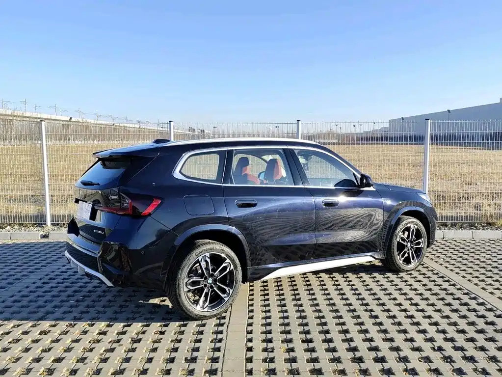 BMW X1 2025