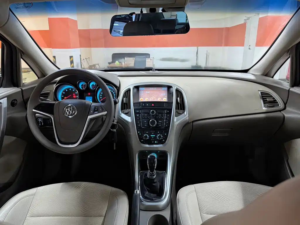 BUICK EXCELLE 2012