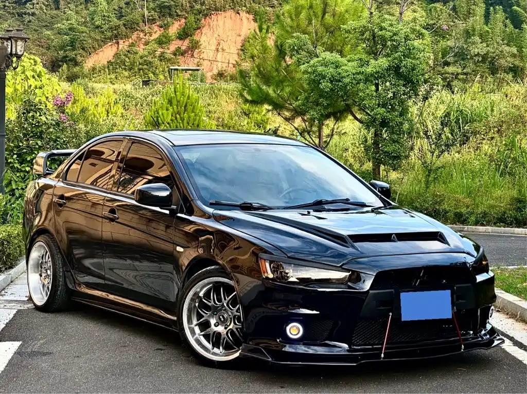 MITSUBISHI LANCER EX 2014