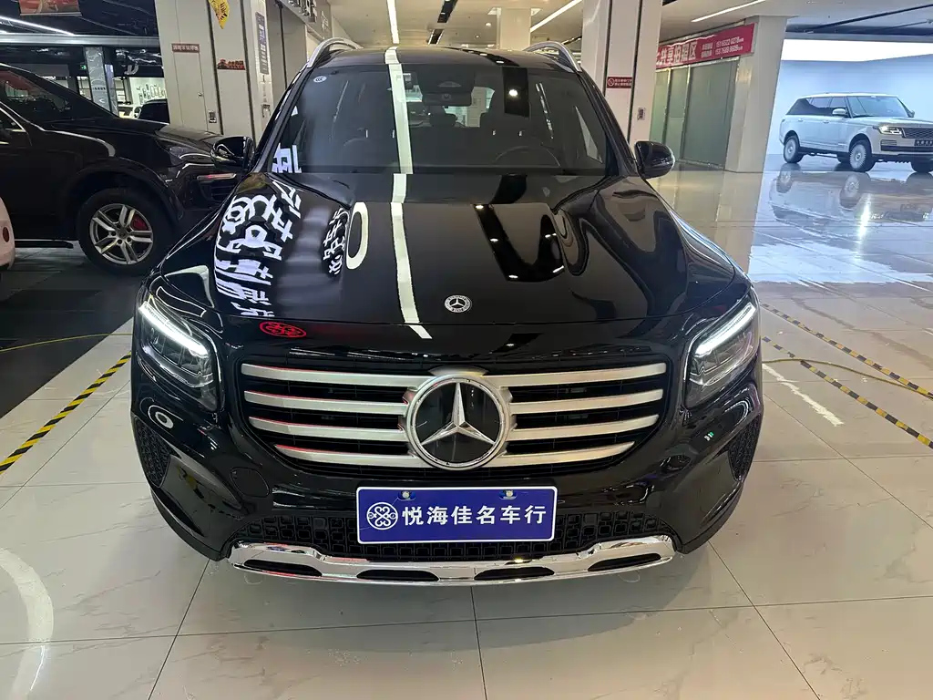 MERCEDES BENZ GLB 2024