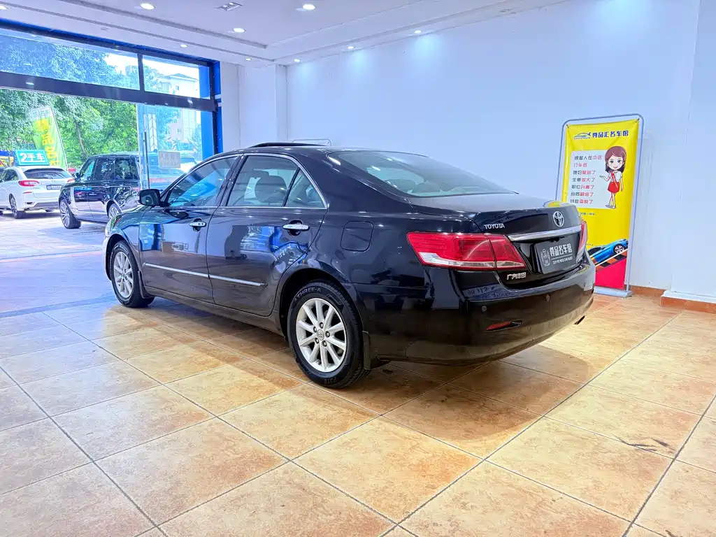 TOYOTA CAMRY 2010