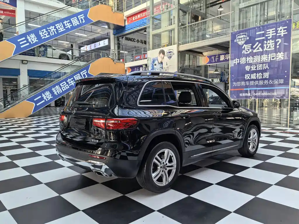 MERCEDES BENZ GLB 2022