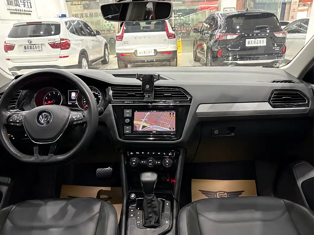 VOLKSWAGEN TIGUAN L 2018