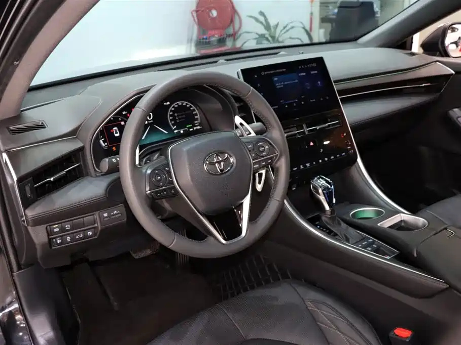 TOYOTA AVALON 2022