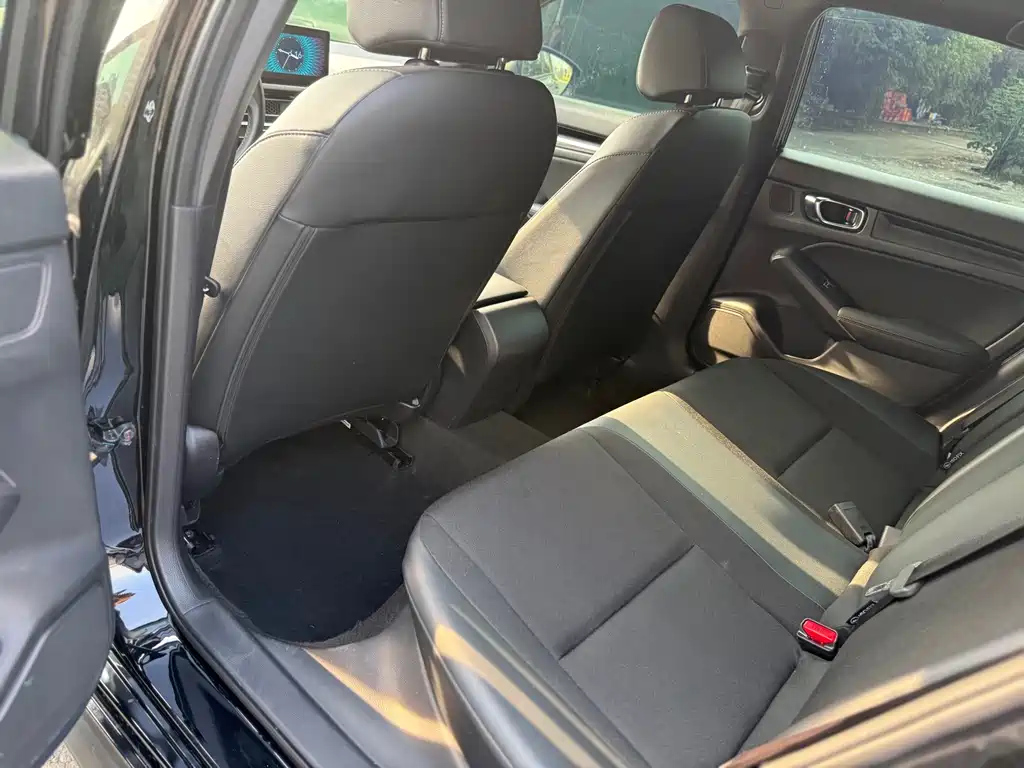 HONDA CIVIC 2023