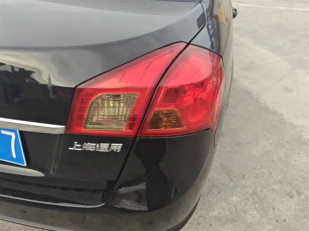 BUICK EXCELLE 2013