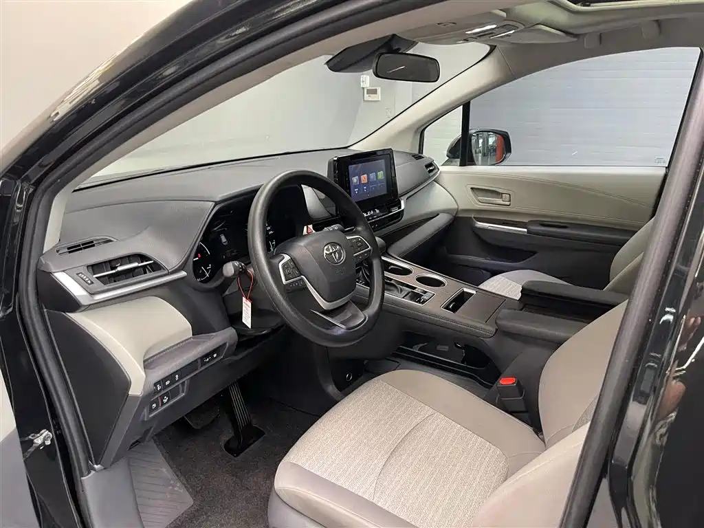 TOYOTA SIENNA SIENNA 2023