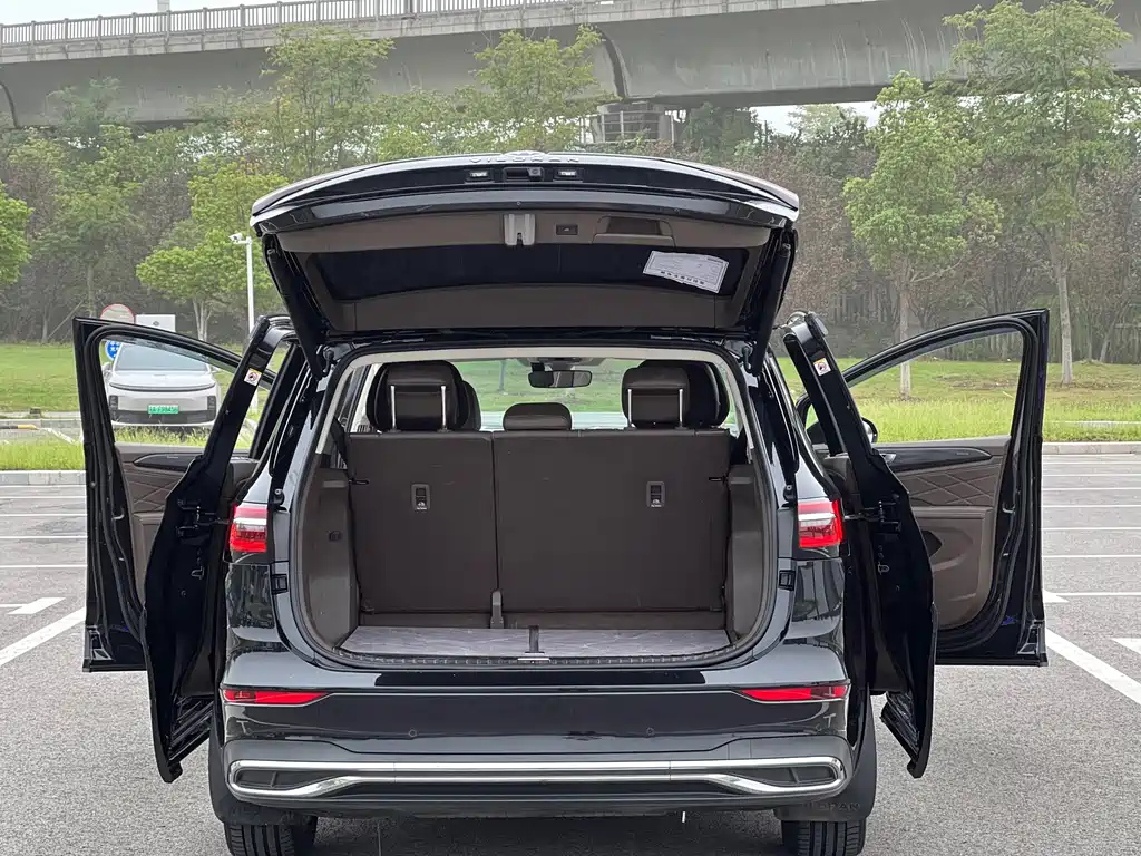 VOLKSWAGEN VILORAN 2024