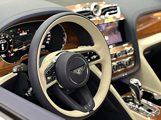 BENTLEY BENTAYGA  2024 YEAR 4.0T V8  EDITION 2024