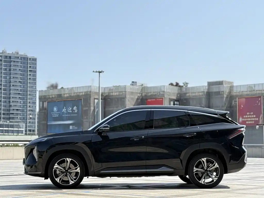 GEELY GALAXY GALAXY L7 2023