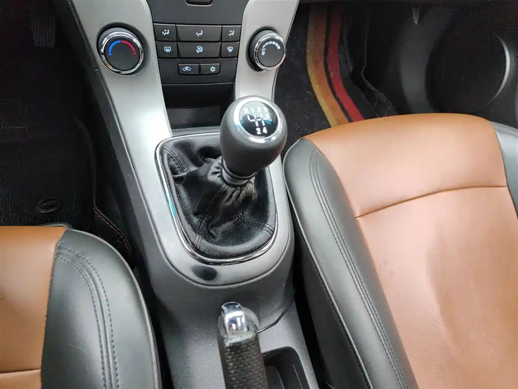 CHEVROLET CRUZE 2014