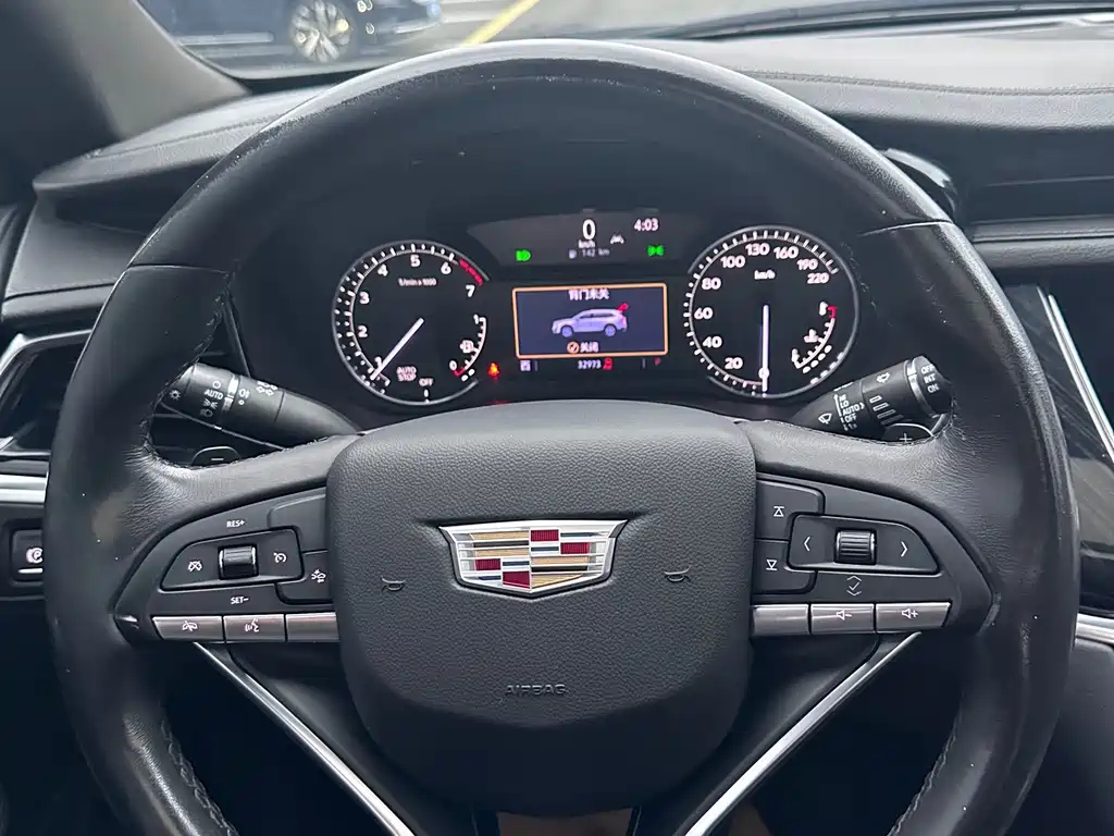 CADILLAC XT6 2022