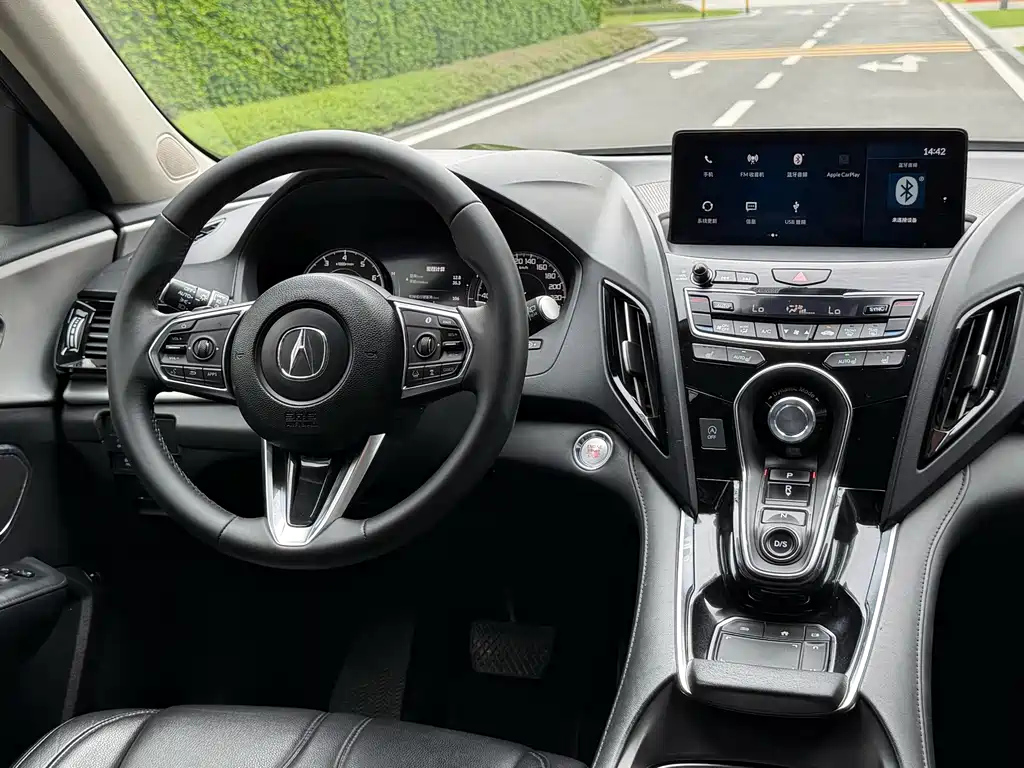 ACURA RDX 2020