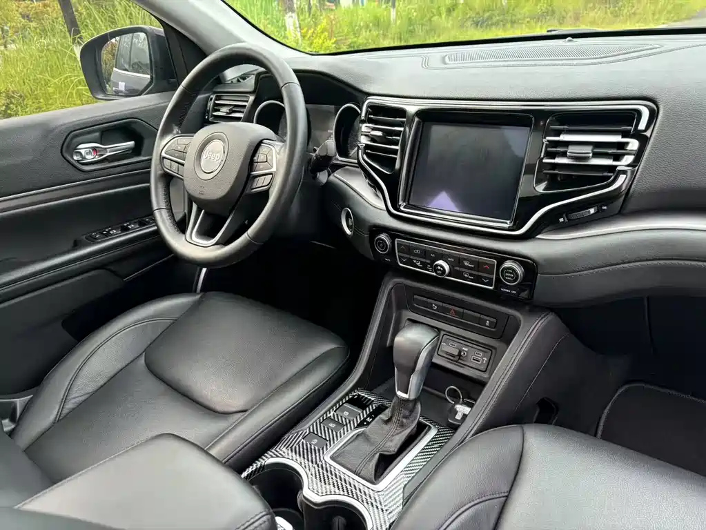 JEEP BIG 指挥官 2022