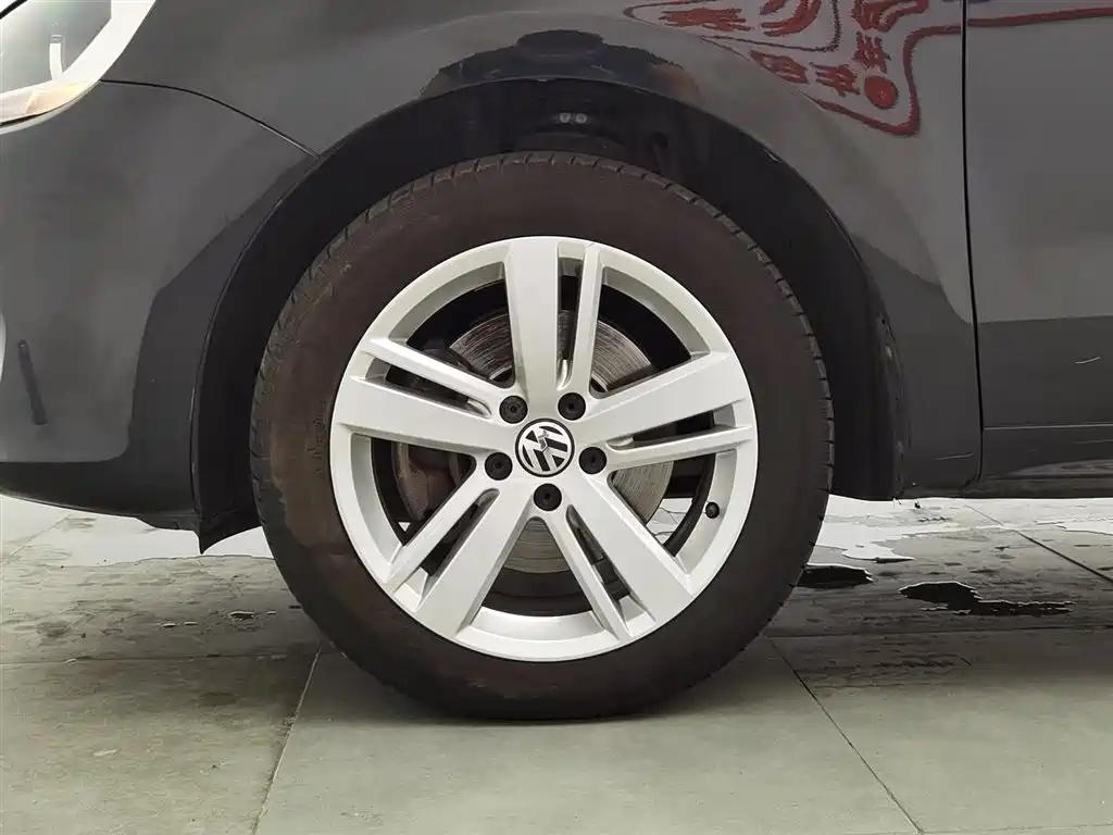 VOLKSWAGEN SHARAN 2016