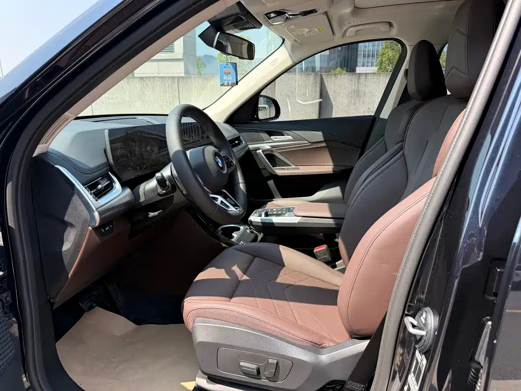 BMW X1 2025