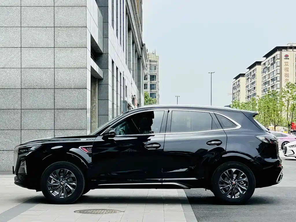 HONGQI HS5 2023