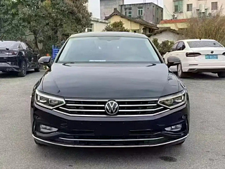 VOLKSWAGEN MAGOTAN 2020