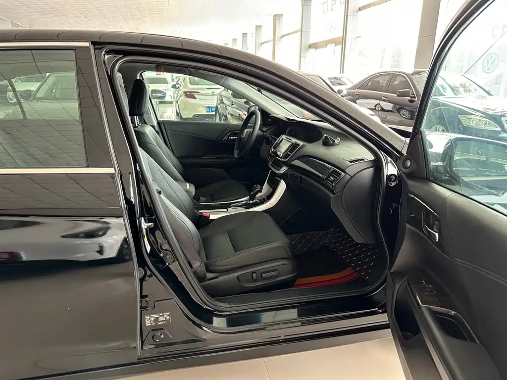 HONDA ACCORD 2013