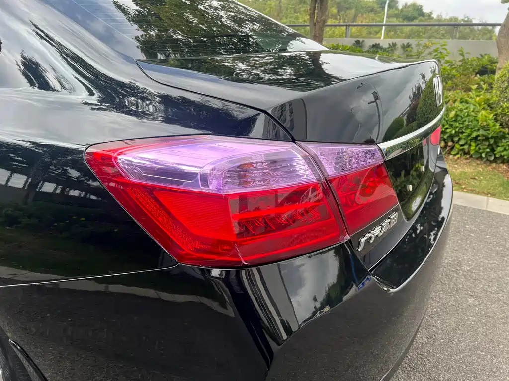 HONDA ACCORD 2015