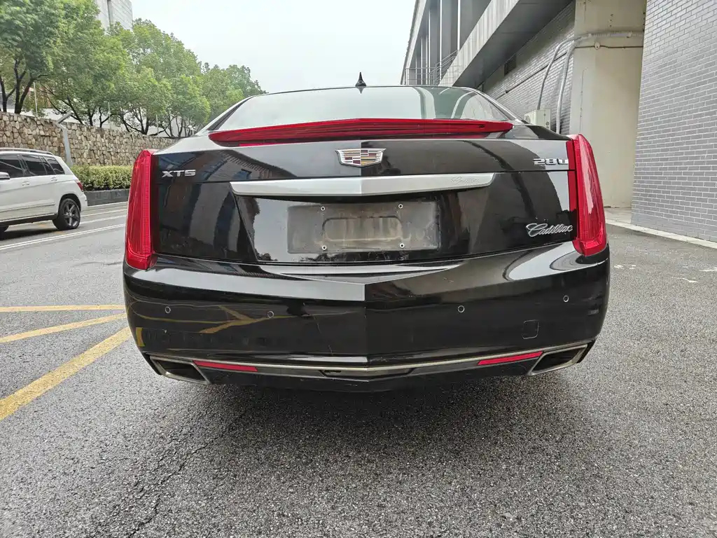 CADILLAC XTS 2016