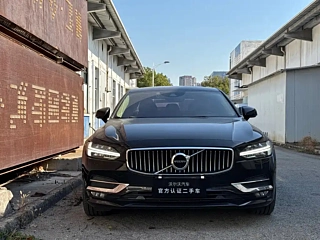 VOLVO S90 2019