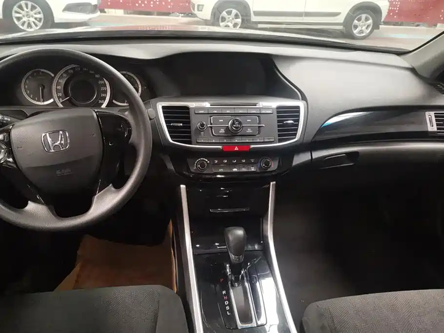 HONDA ACCORD 2016