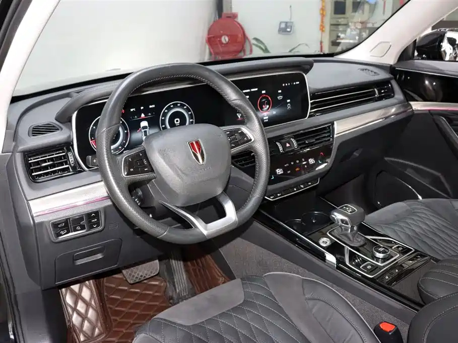 HONGQI HS5 2022