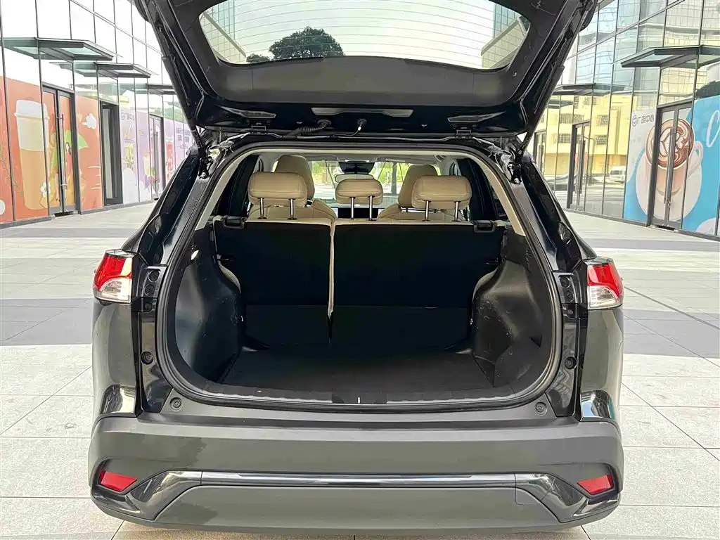 TOYOTA FRONTLANDER 2024