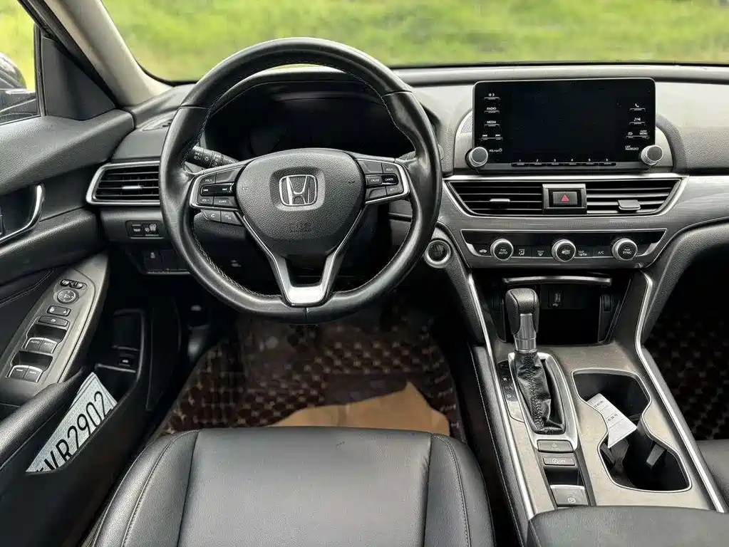 HONDA ACCORD 2018