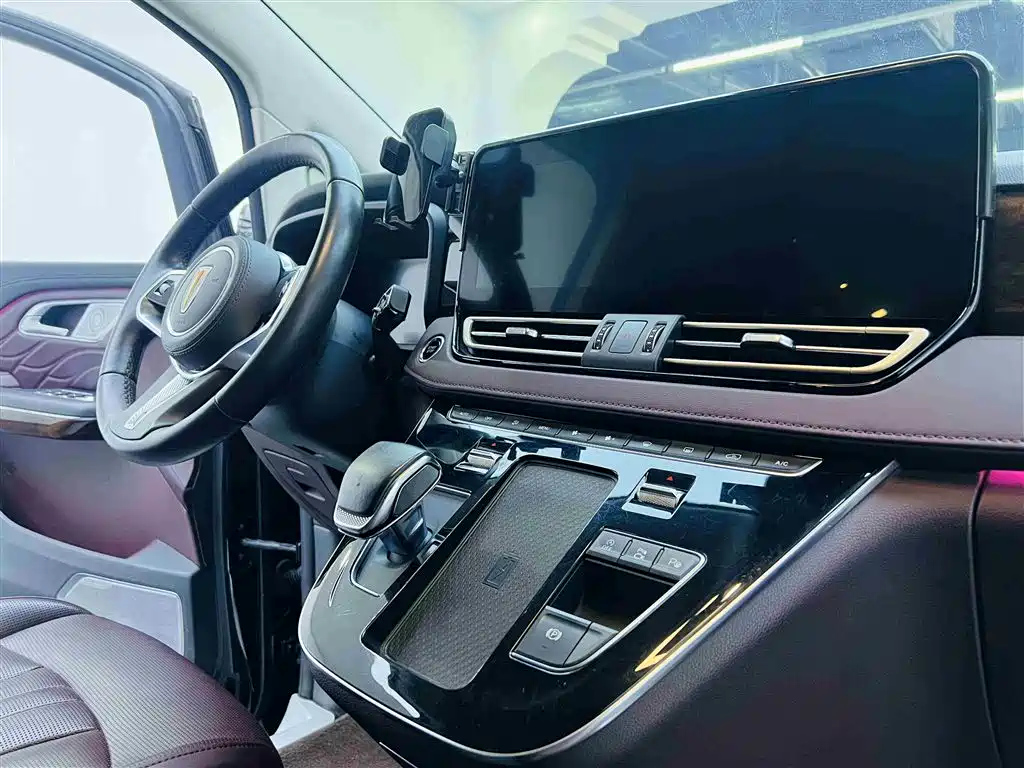 HONGQI HQ9 2022