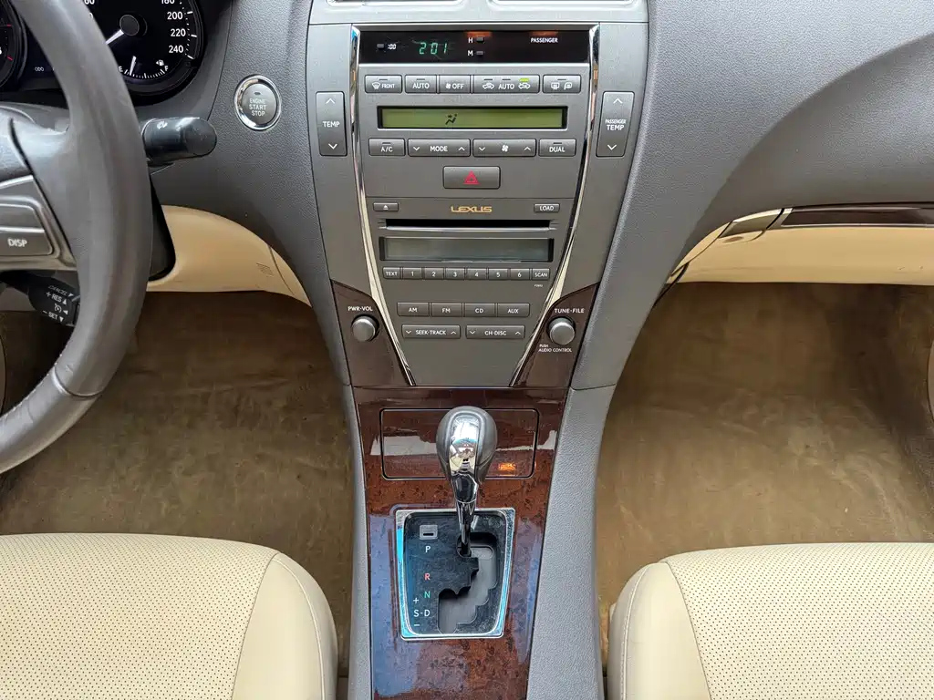 LEXUS ES 2010