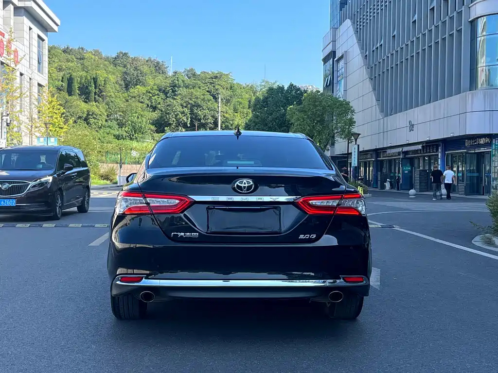 TOYOTA CAMRY 2023