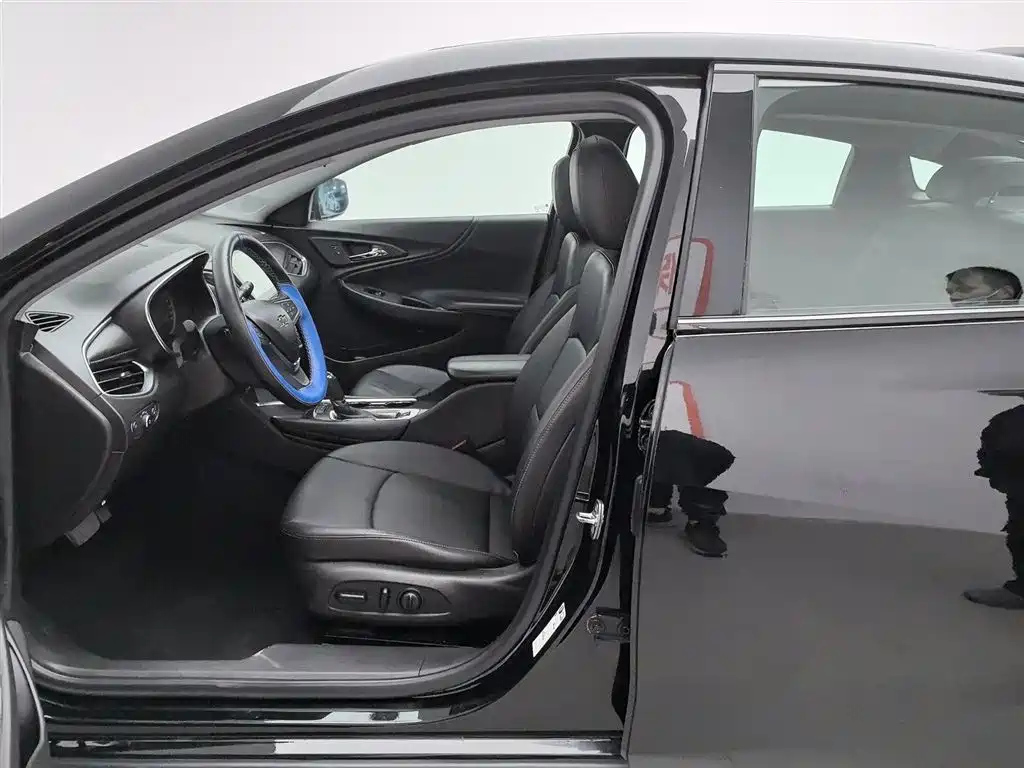 CHEVROLET MALIBU XL 2020