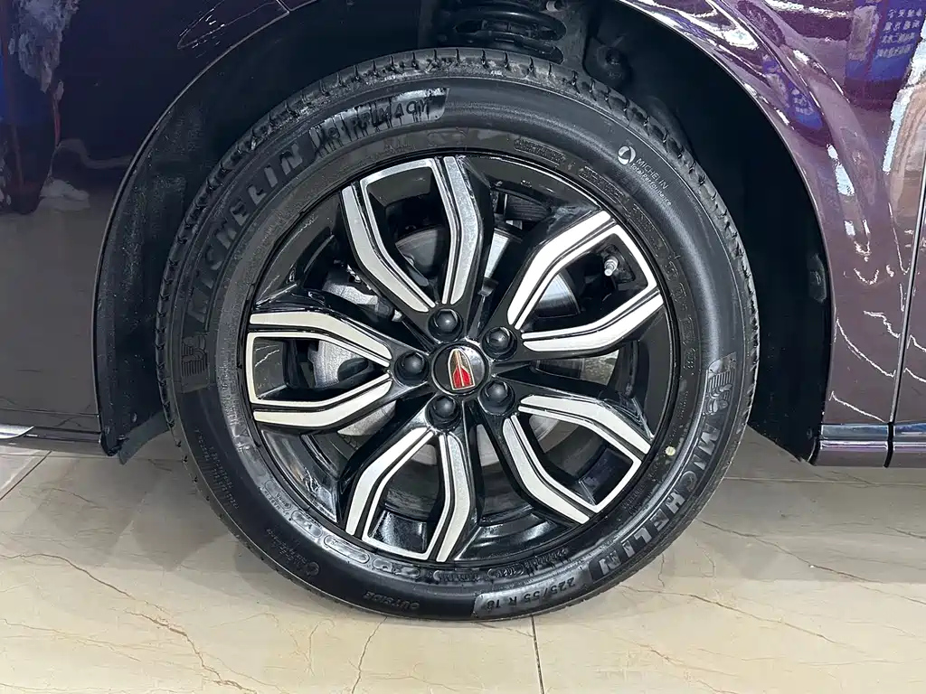HONGQI HQ9 2023