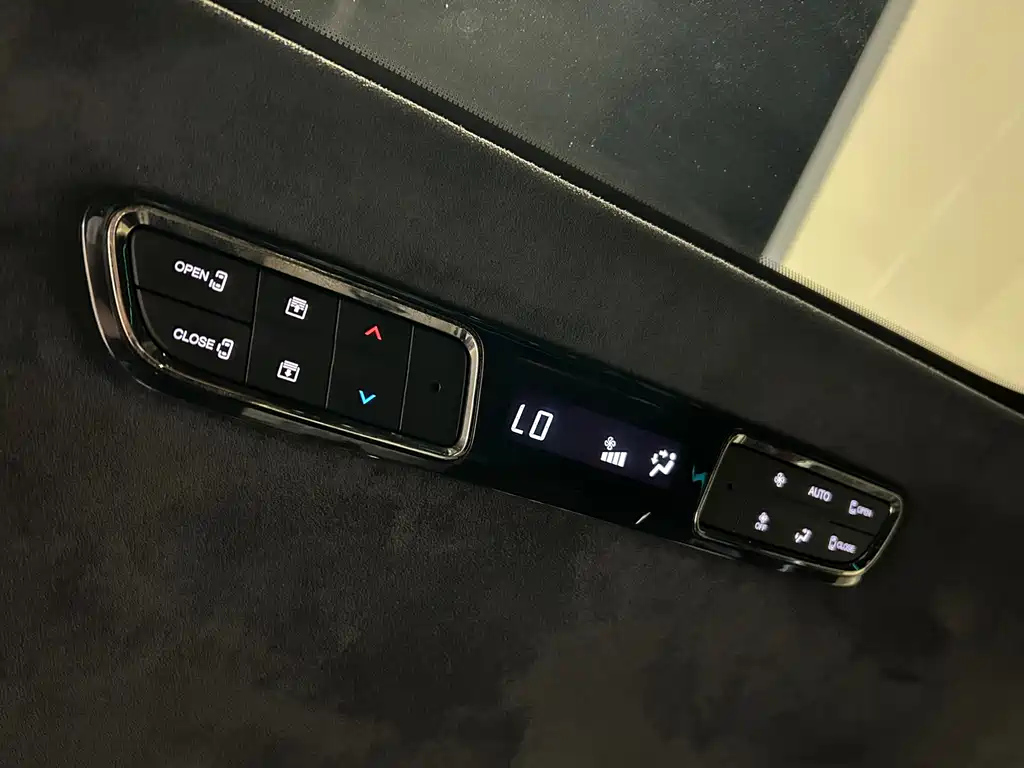 TRUMPCHI M8 2024