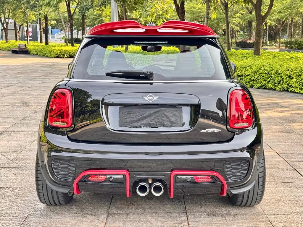 MINI JCW 2020