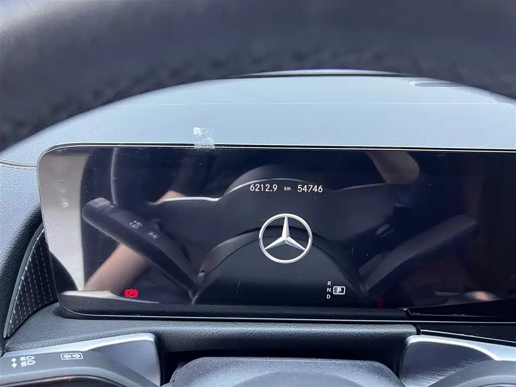 MERCEDES BENZ GLB 2022