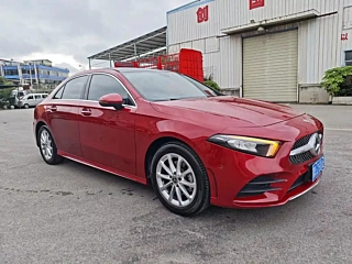 MERCEDES BENZ A-CLASS  2021