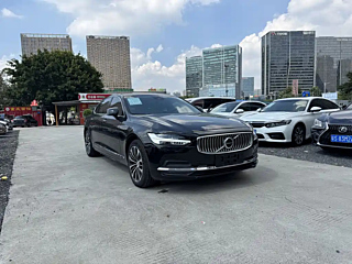 VOLVO S90 2024