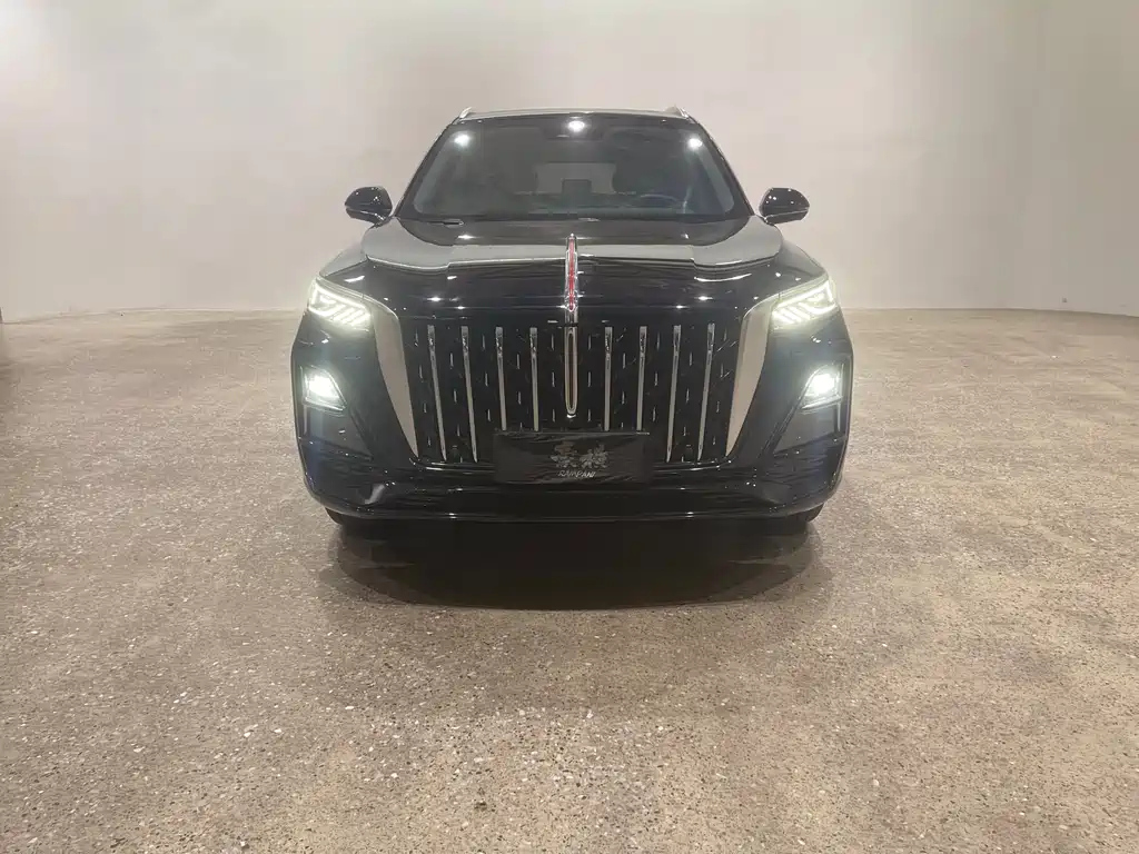 HONGQI HS5 2023